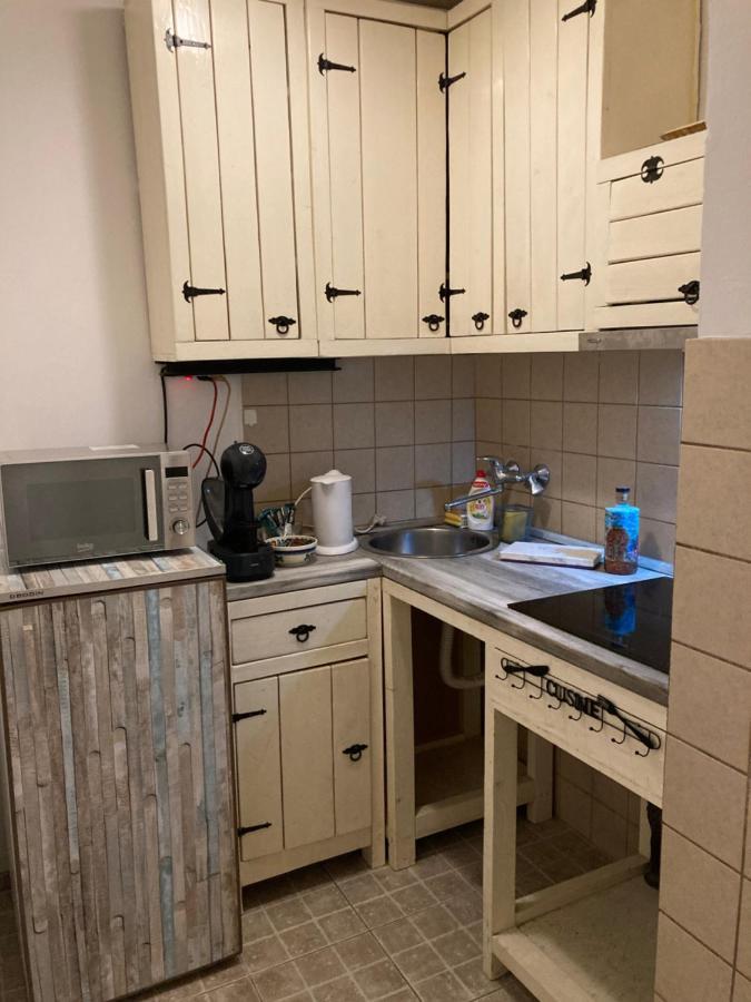 Apartman Tilia Belgrado Exterior foto